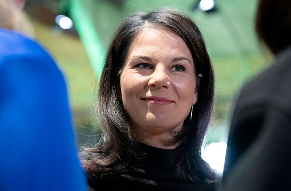 annalena baerbock kinder adoptiert