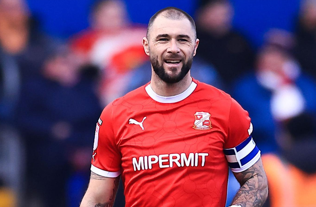 charlie austin cryer